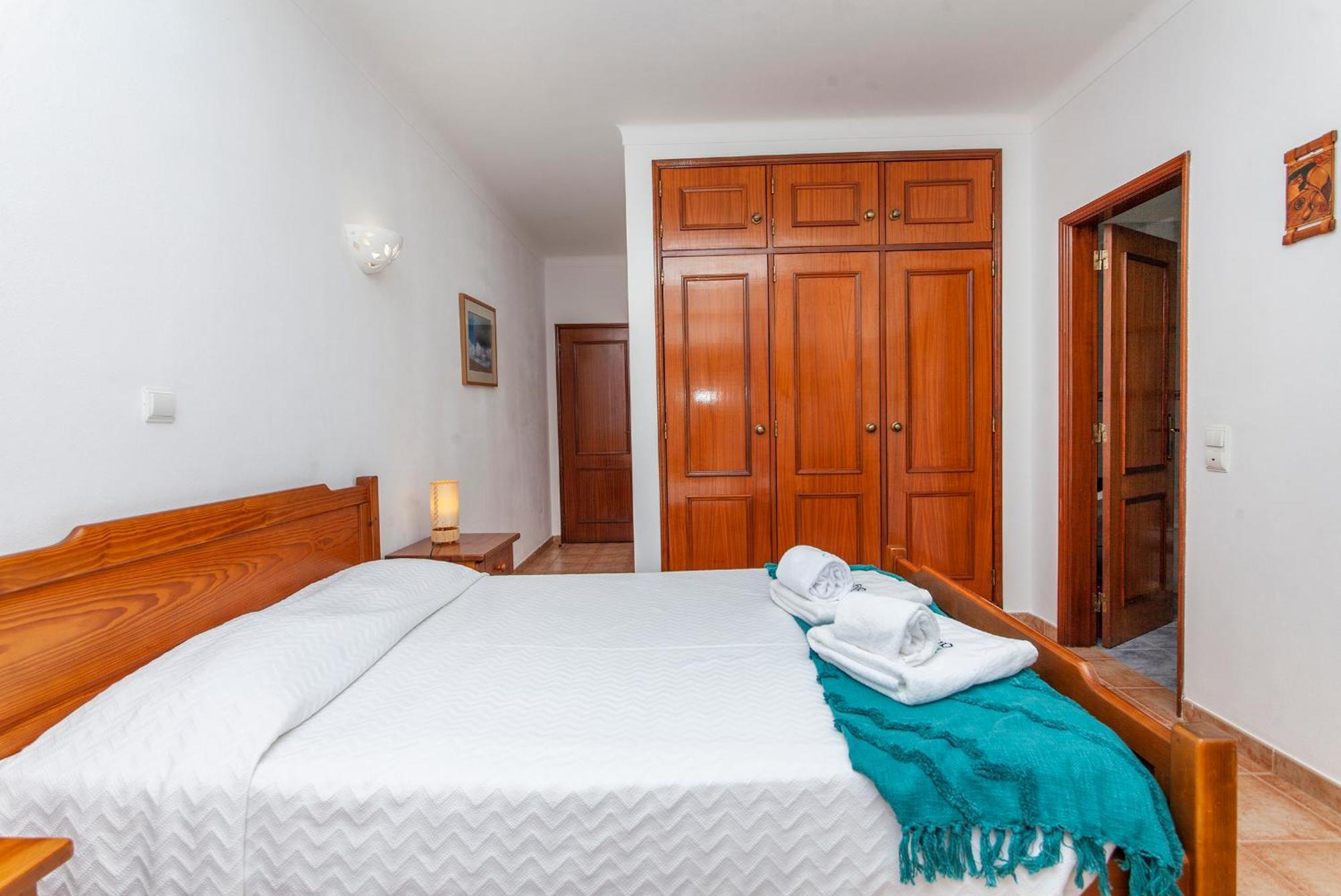 P - Meia-Praia Seaview Guesthouse Lagos Quarto foto